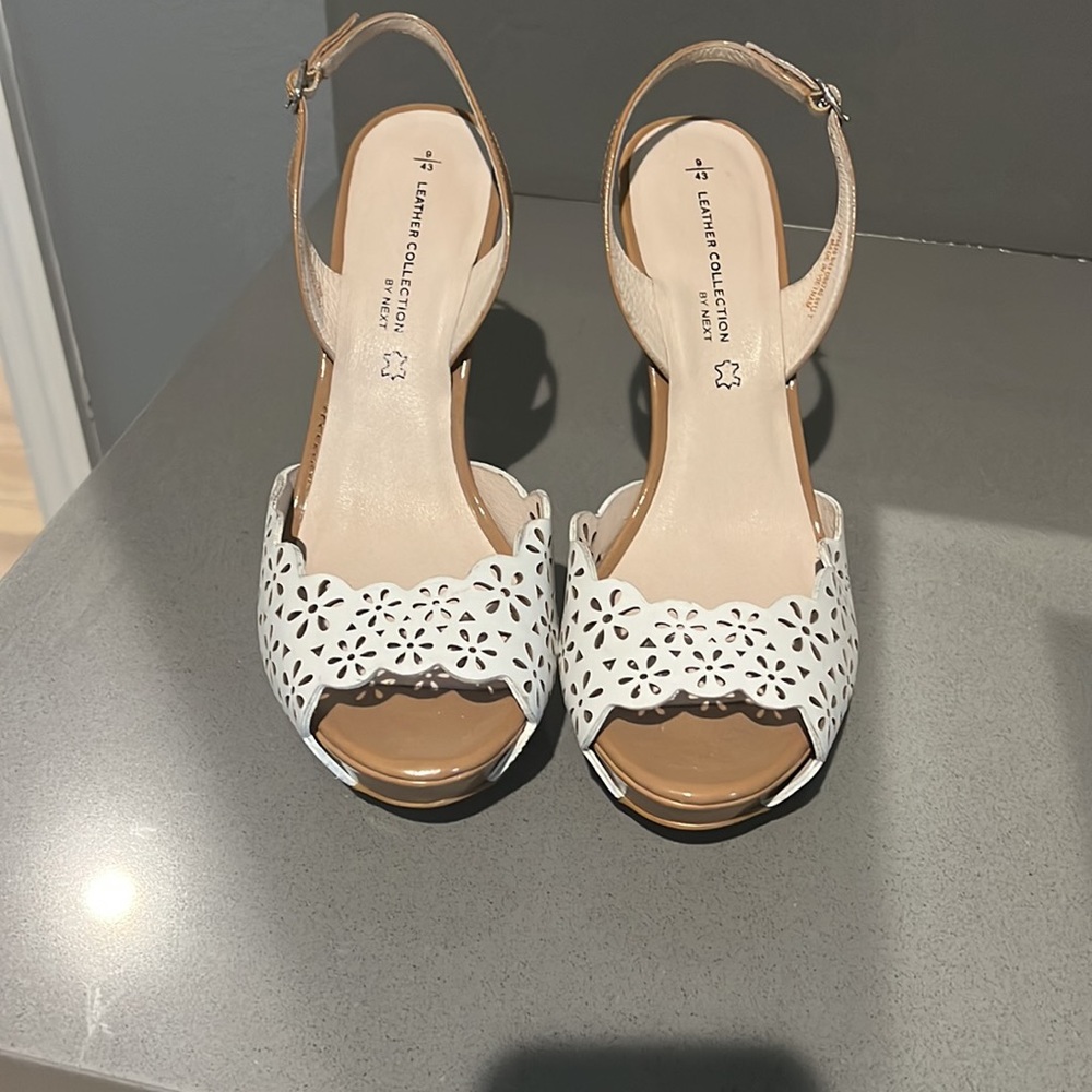 White platform heel sandals. UK 9 / EU 43 / US 11
